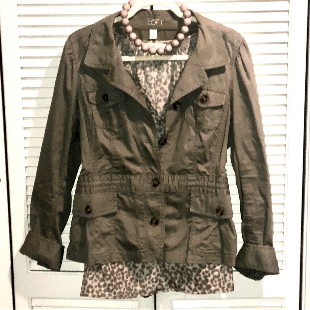Loft Animal Print Blouse and Loft Jacket Army Green Size 14